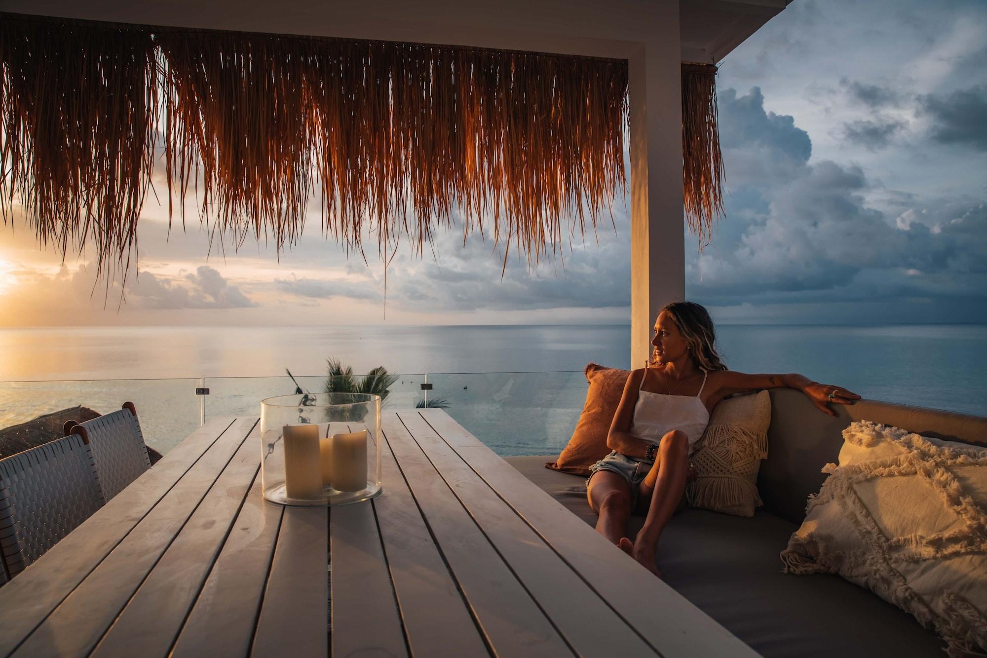 Mahi Mahi Villa & Suites 乌鲁瓦图 外观 照片