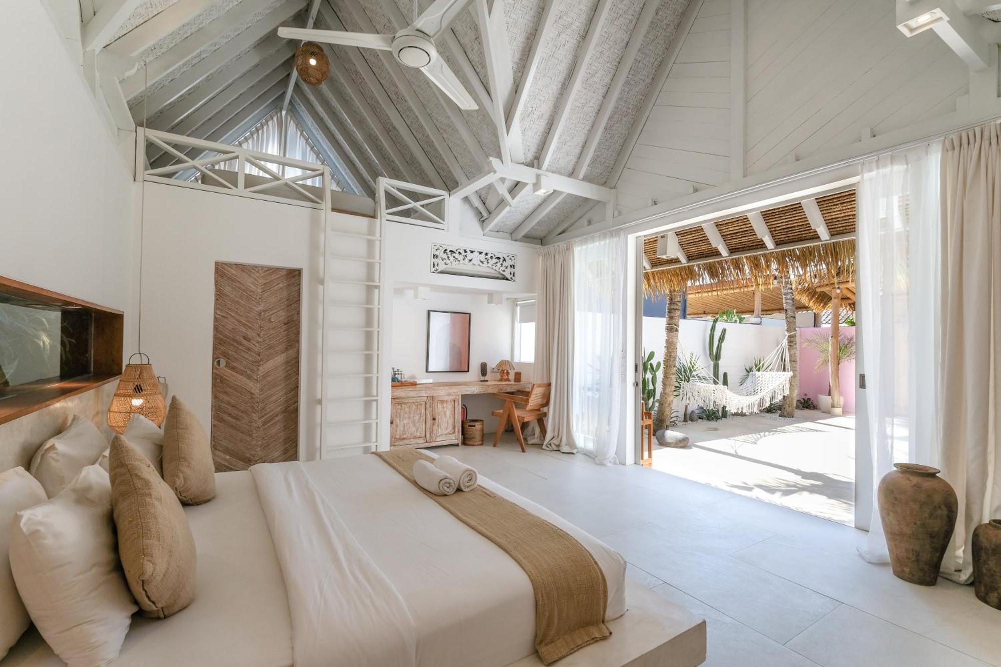 Mahi Mahi Villa & Suites 乌鲁瓦图 外观 照片